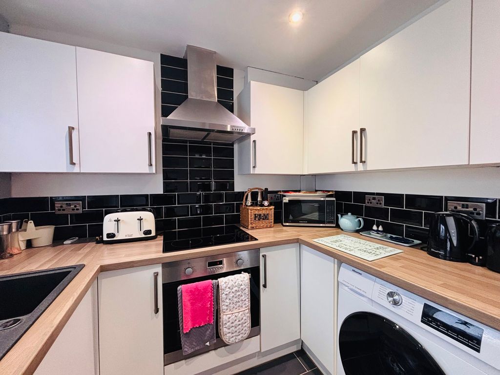Additional image 8 of 2 bed cottage for salePentraeth LL75