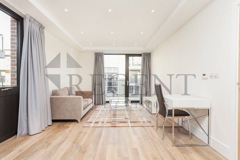 Property photo 1 of 5 Living Area