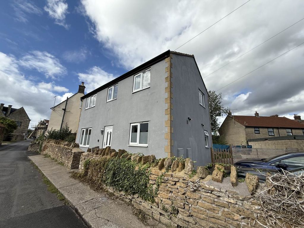 Property photo 2 of 18 External