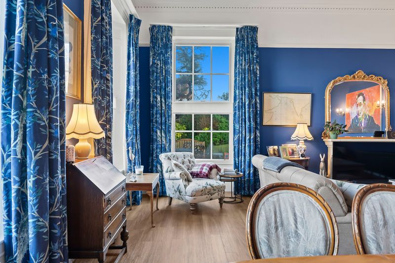 Property photo 3 of 24 Photo 11