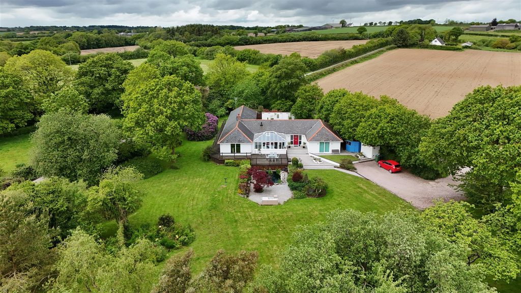 Property photo 2 of 35 Dji_20260518133719_0073_D.Jpg