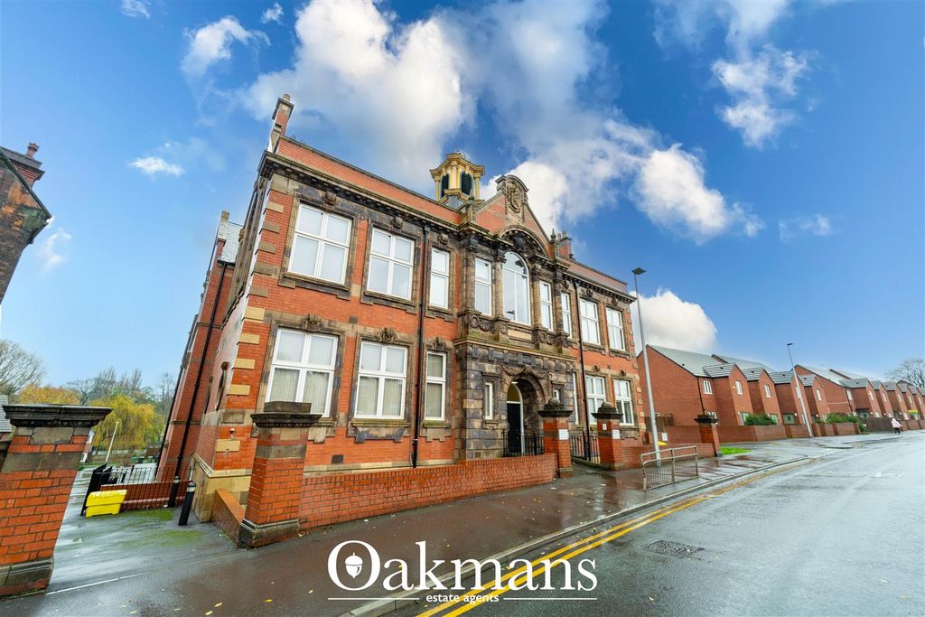 Property photo 1 of 11 Nik09979-Edit.Jpg