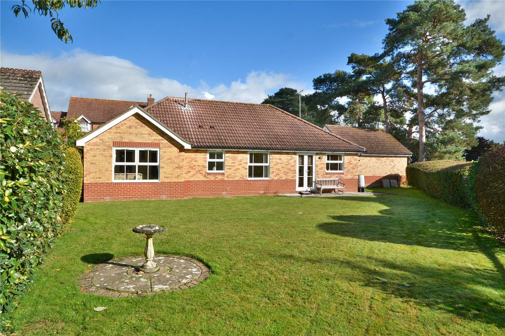 Property photo 3 of 18 Picture No. 31