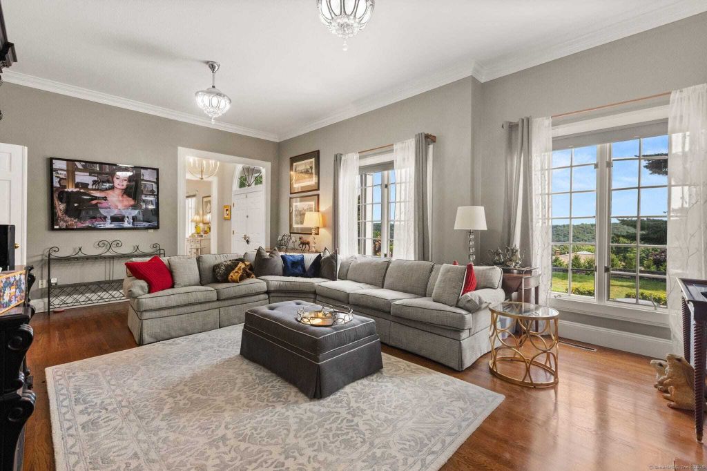 Property photo 3 of 18 <Alttext/>