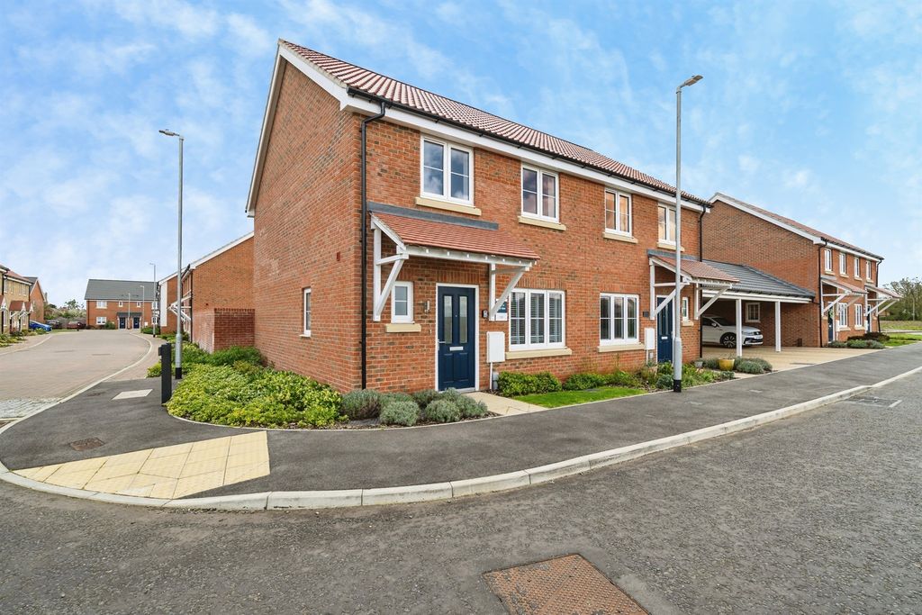 Property photo 1 of 21