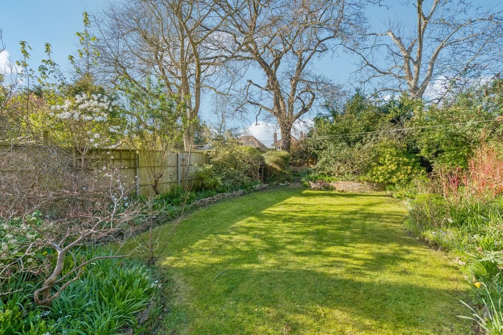 Property photo 2 of 15 Image