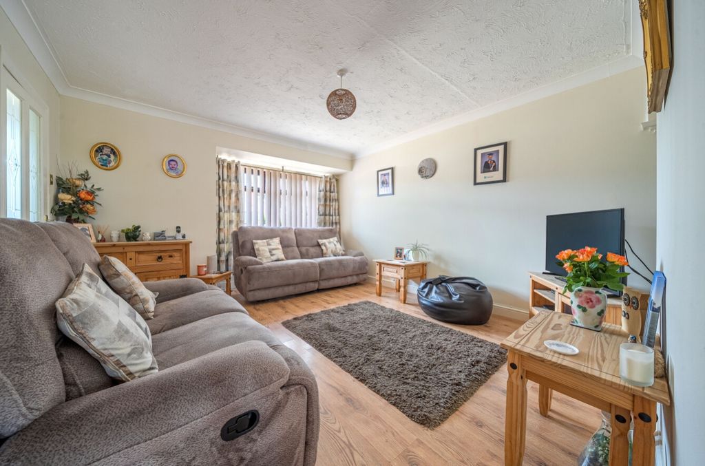 Property photo 2 of 19 1470619 (10)