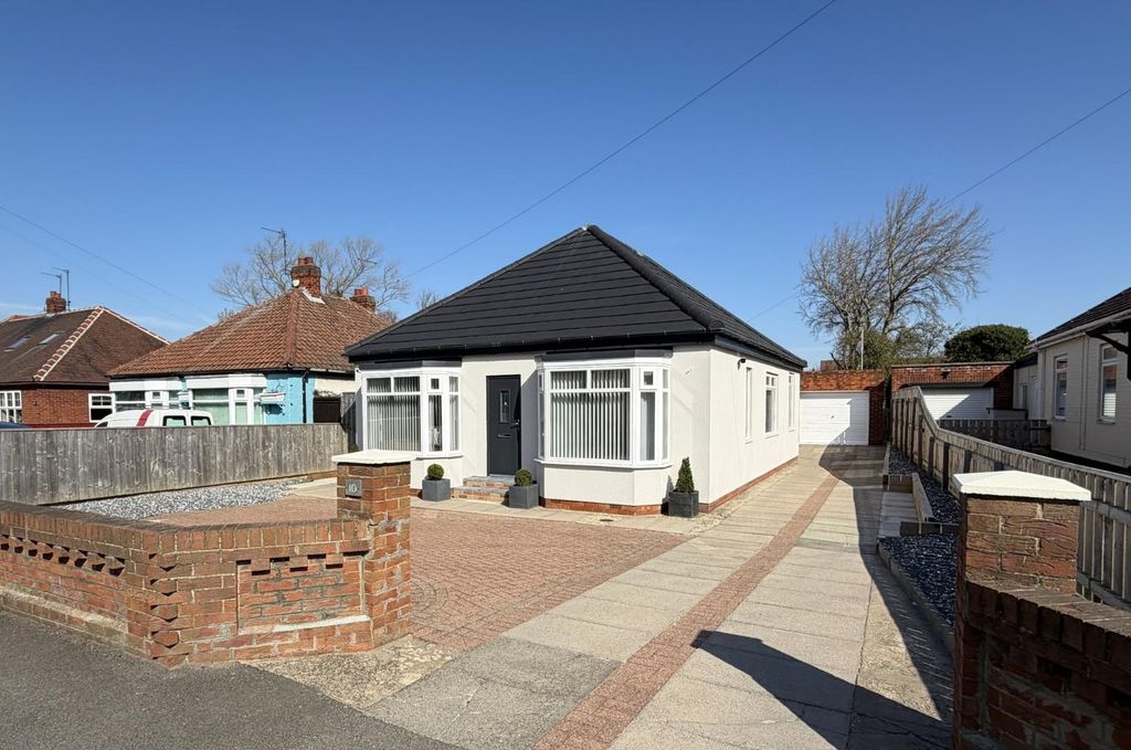 Property photo 1 of 46 Front