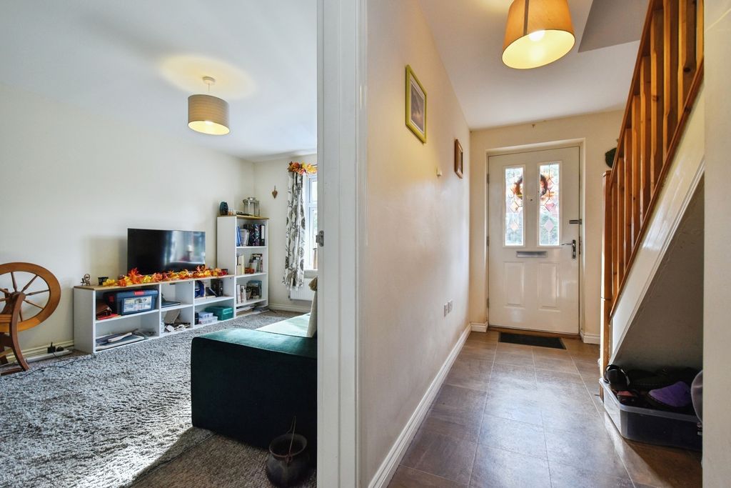 Property photo 2 of 20 Pbox-Img.Jpg