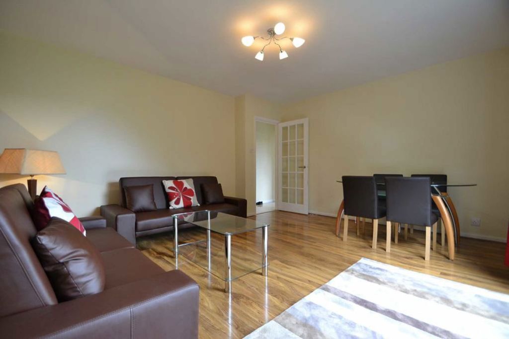 Property photo 2 of 7