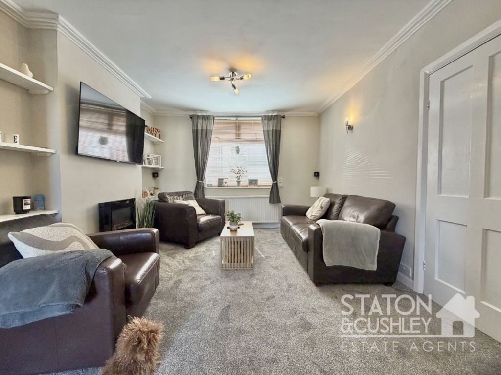 Property photo 3 of 23