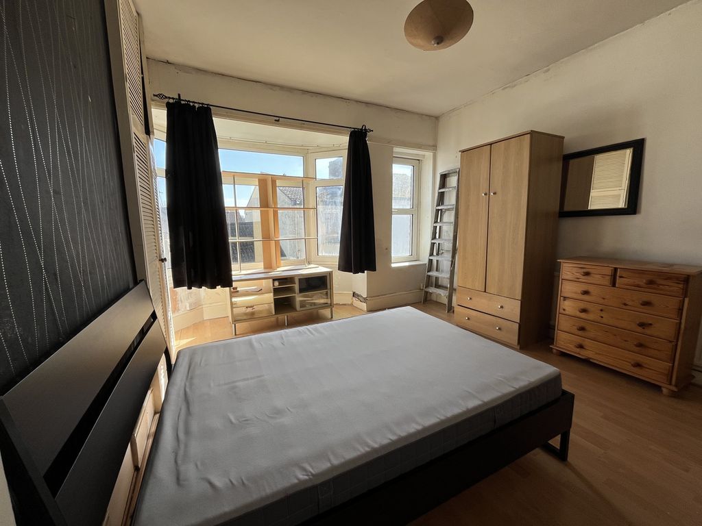 Additional image 5 of 3 bed flat for saleTy Castroggy, Chepstow, 5 NP16