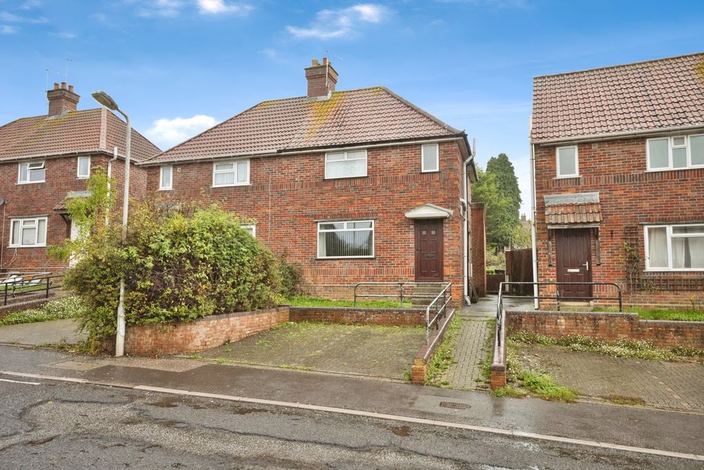 Property photo 1 of 12 Photo