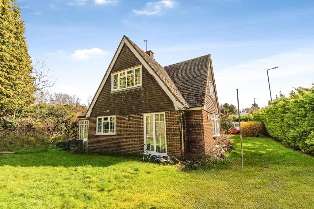 Property photo 2 of 11 Pbox-Img.Jpg