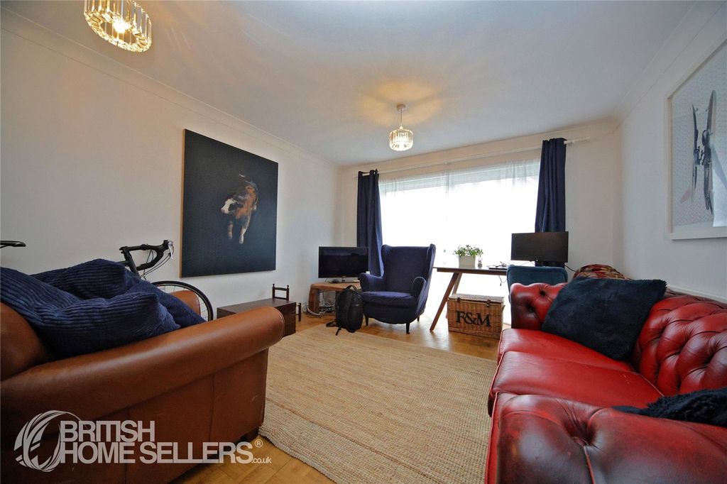 Property photo 3 of 10 Picture No. 07