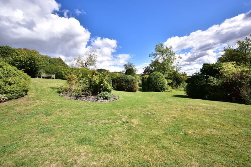 Property photo 2 of 52 Photo 3