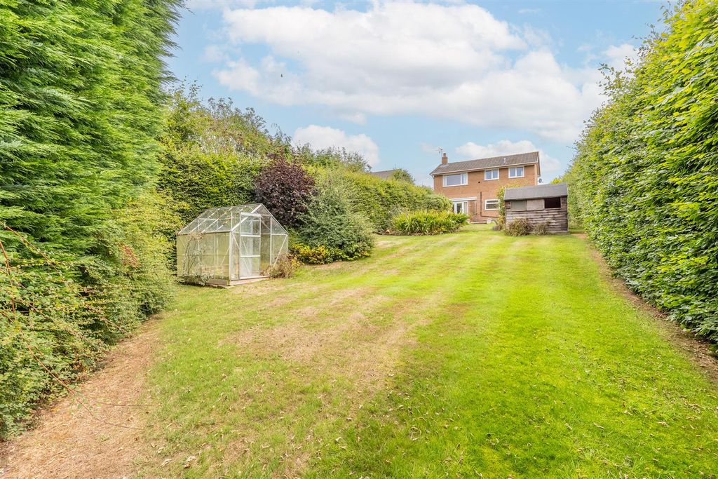 Property photo 3 of 32 16Hellathwen-3.Jpg