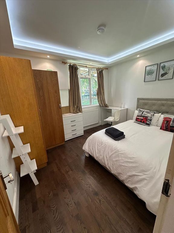 Property photo 2 of 4
