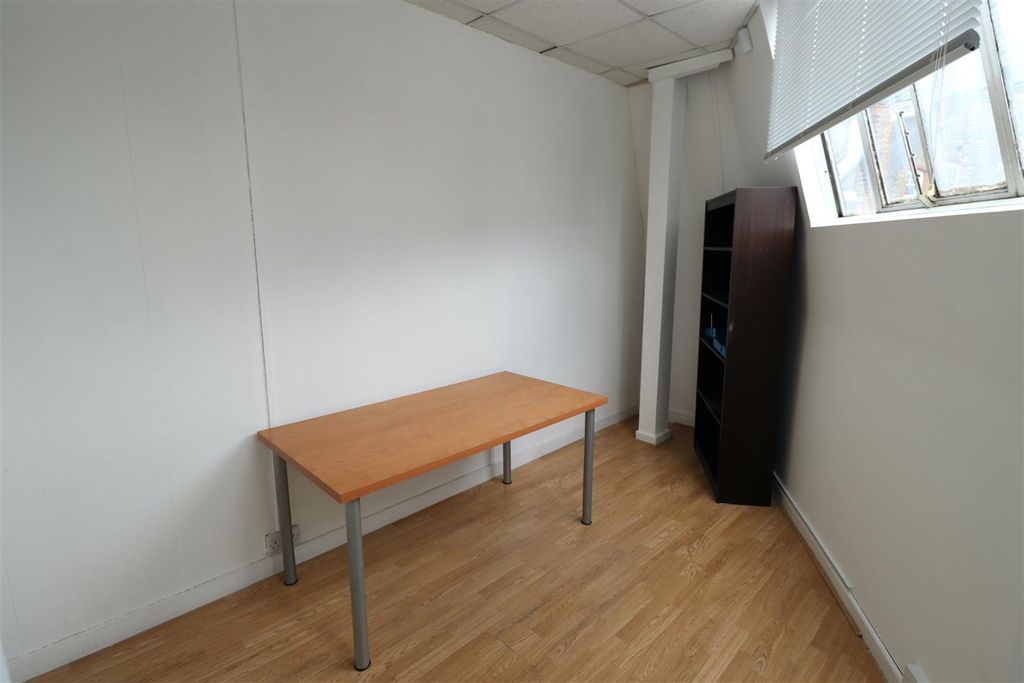 Property photo 2 of 6 Img_0043.Jpg