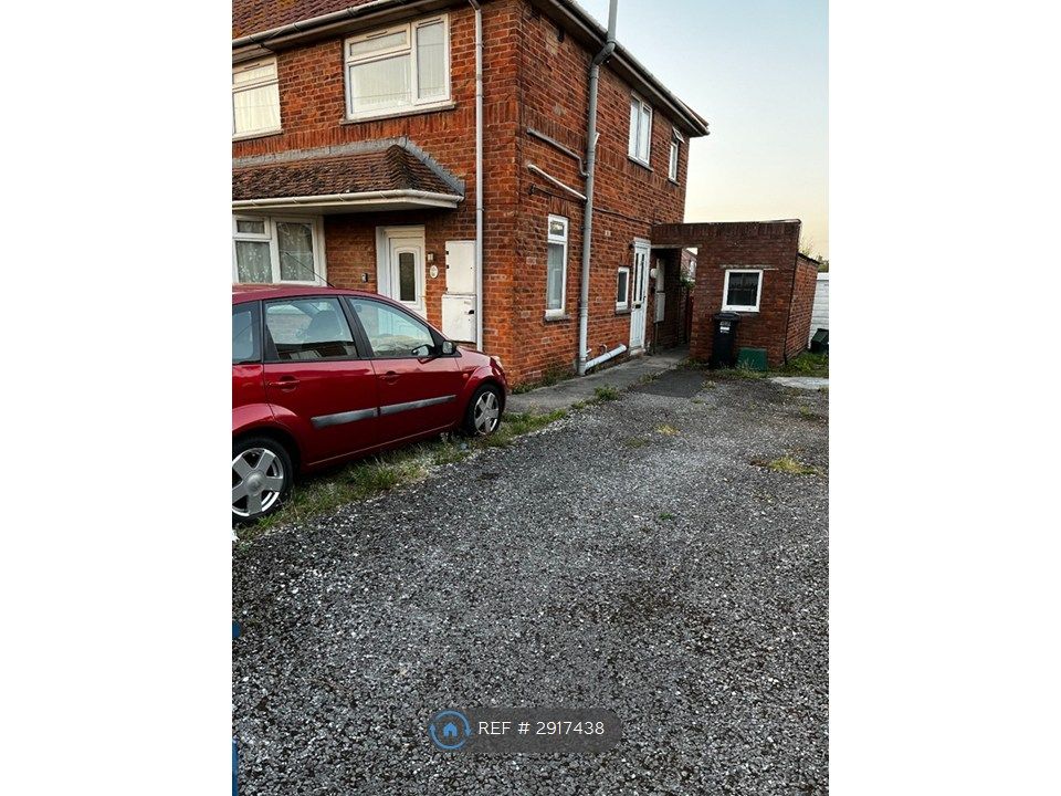 Property photo 1 of 3