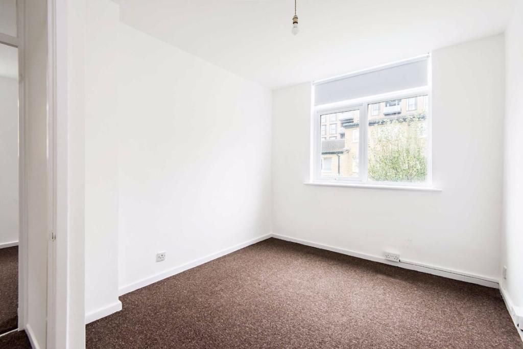 Property photo 3 of 12 Photo 3