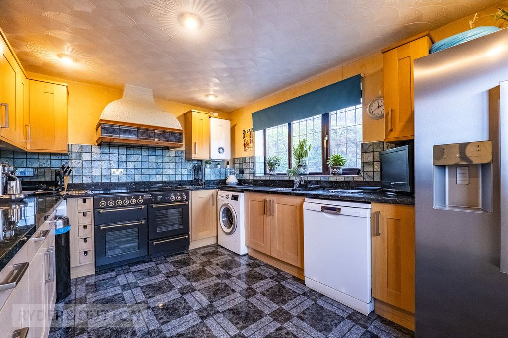 Property photo 3 of 27 Picture No. 08