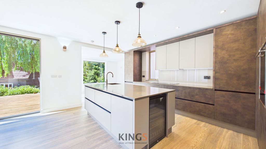 Property photo 2 of 48 Kitchen