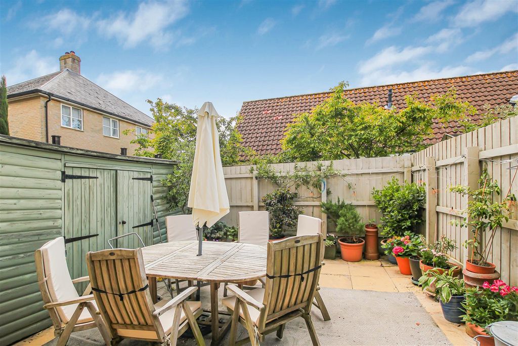 Additional image 4 of 4 bed town house for saleDouglas Court, Ely CB7