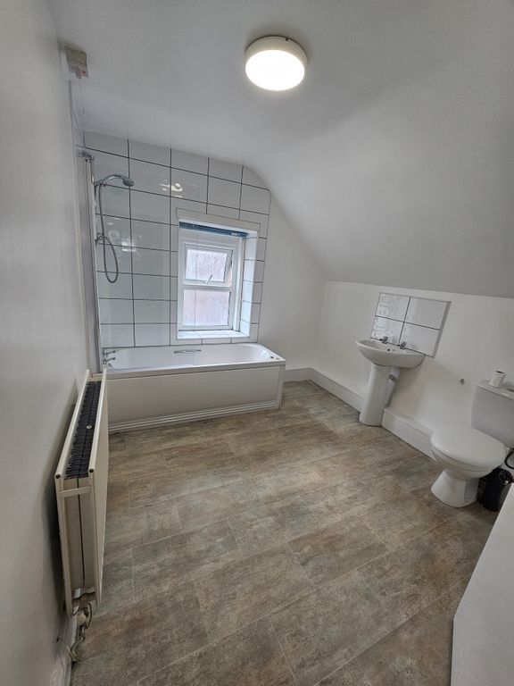 Additional image 11 of 1 bed flat to rentClifton Rd, Llandudno LL30