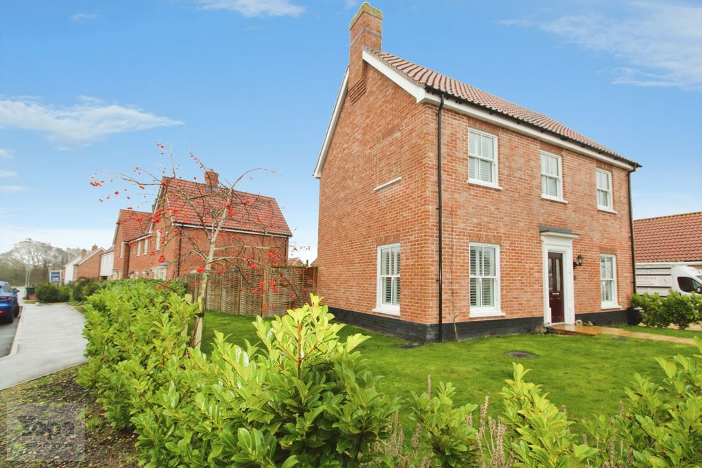 Property photo 2 of 24 Photo #2