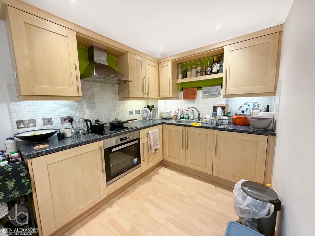 Property photo 3 of 11 Img_9269
