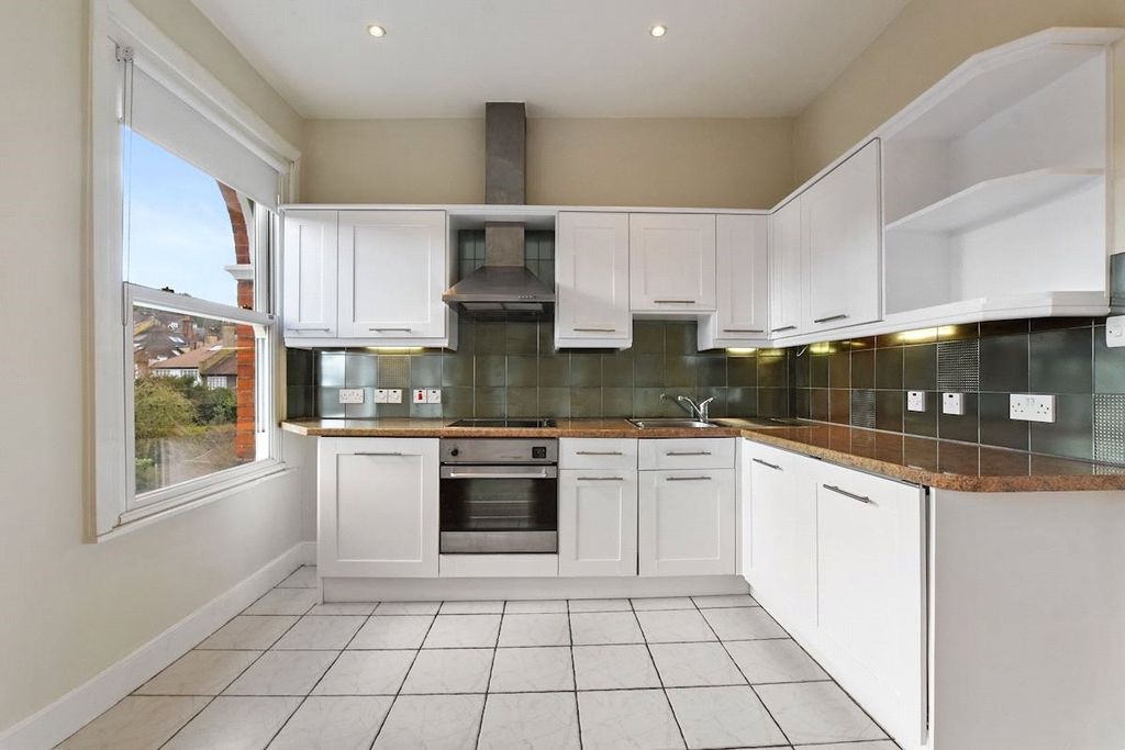 Property photo 1 of 9 Picture No. 07