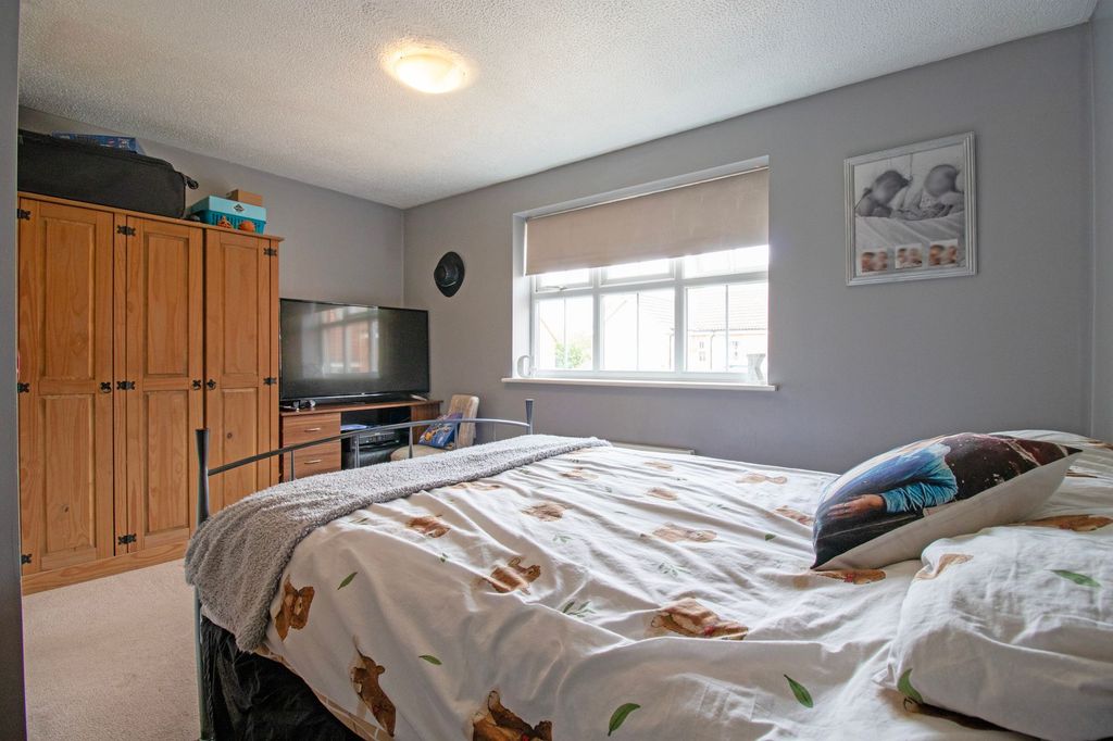 Additional image 11 of 3 bed property for saleFalcon Grove, Gainsborough DN21