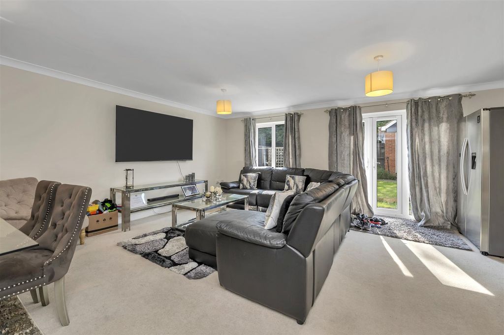 Property photo 2 of 14 Dcp_5564.Jpg