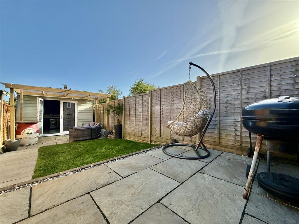 Property photo 3 of 27 Rear Garden