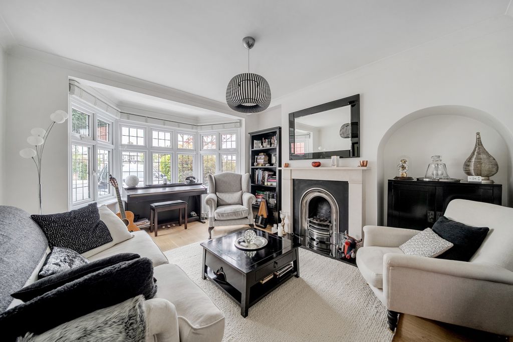 Property photo 2 of 24 Property Photo