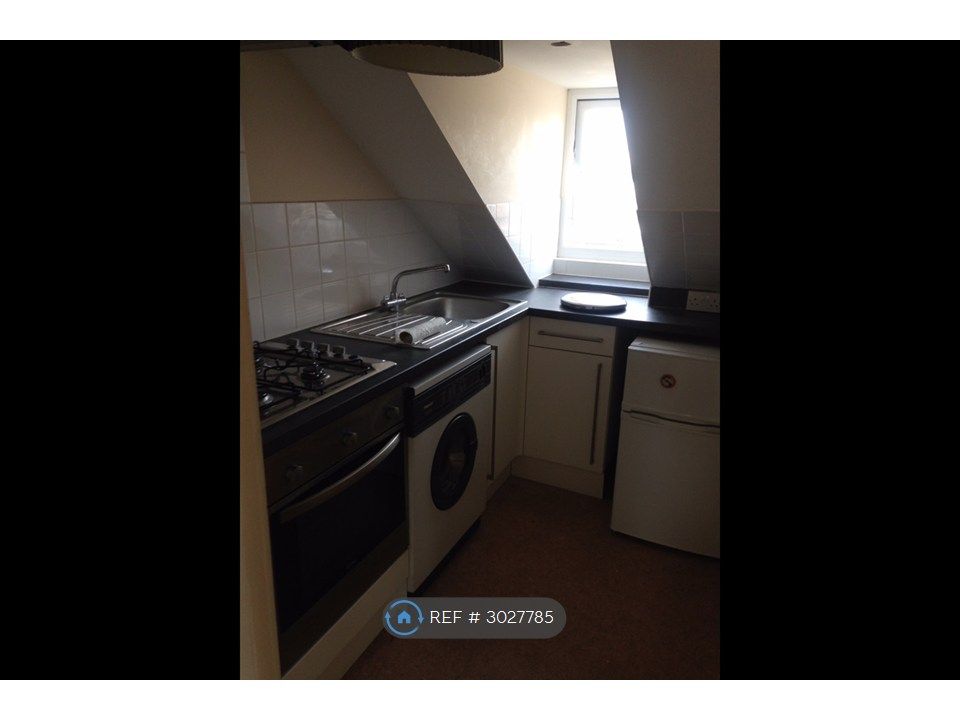 Property photo 1 of 3