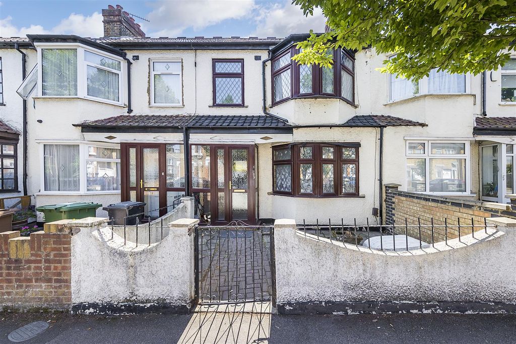 Property photo 1 of 18 1