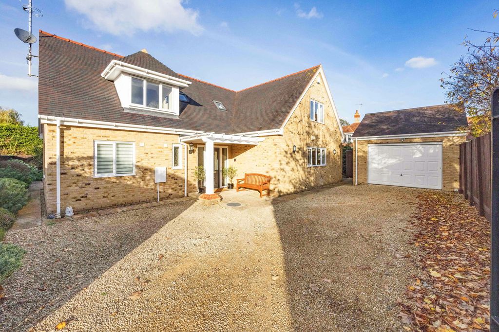 Property photo 3 of 22