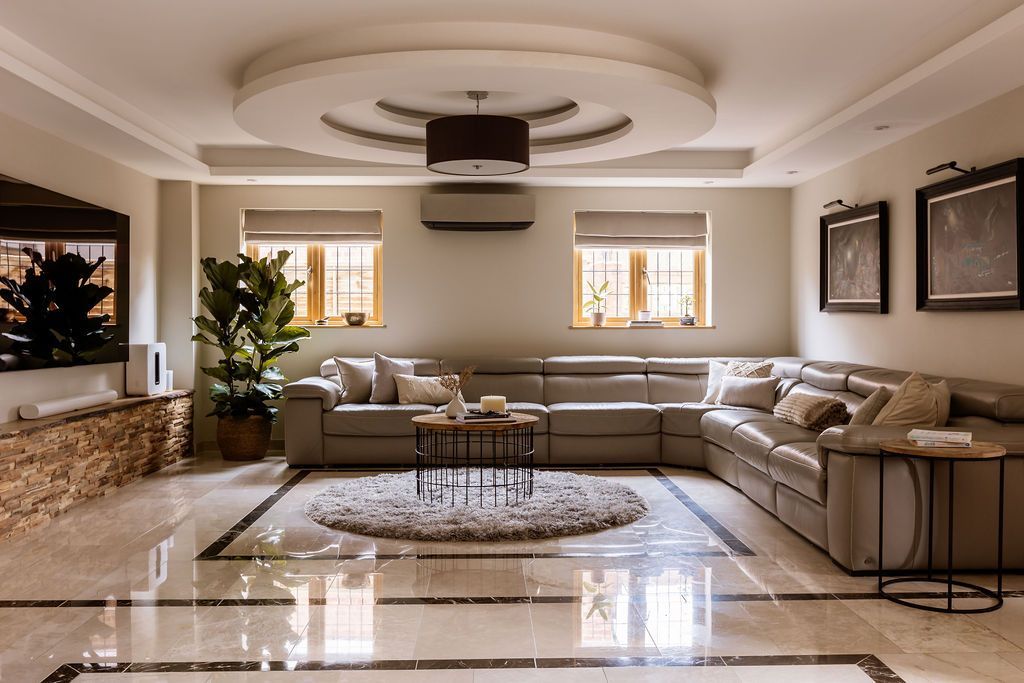 Property photo 3 of 38