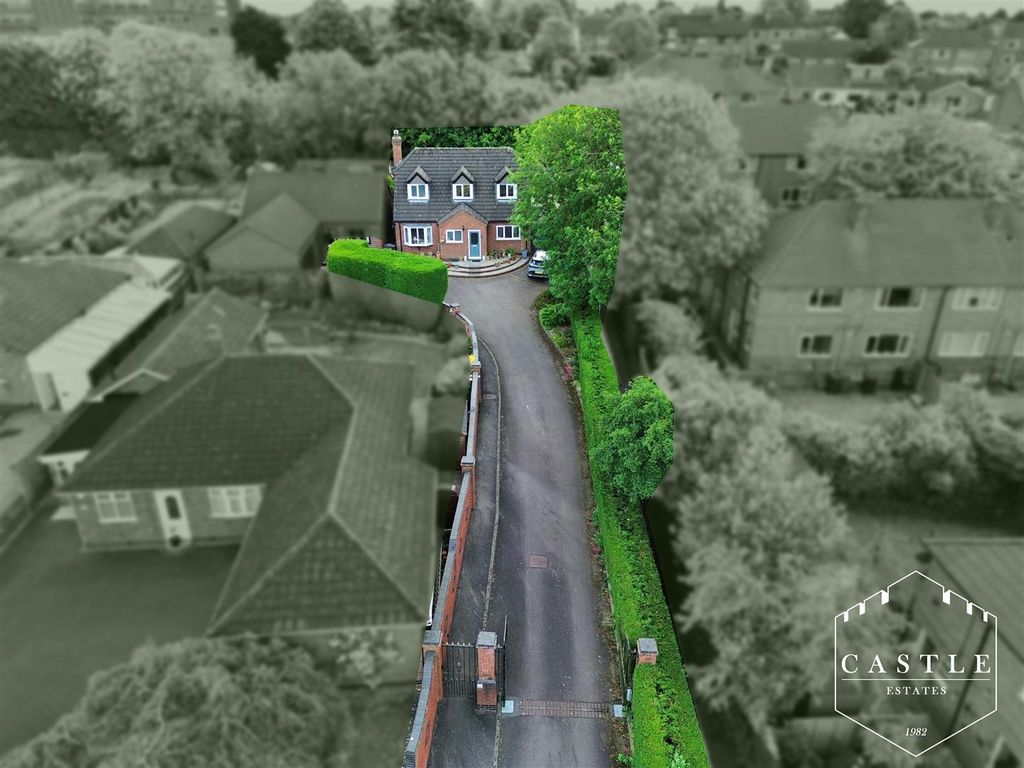 Property photo 1 of 31 Aerial View