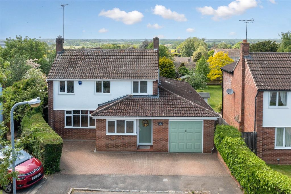 Property photo 3 of 24 4549723