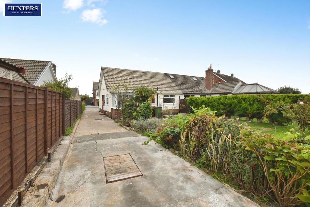 Property photo 3 of 16 Pbox-Img.Jpg