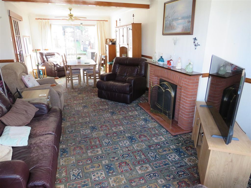 Property photo 2 of 11 Img_0839.Jpg