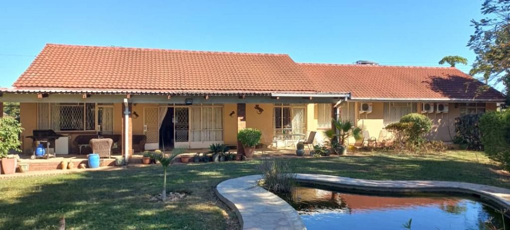 Property photo 2 of 20