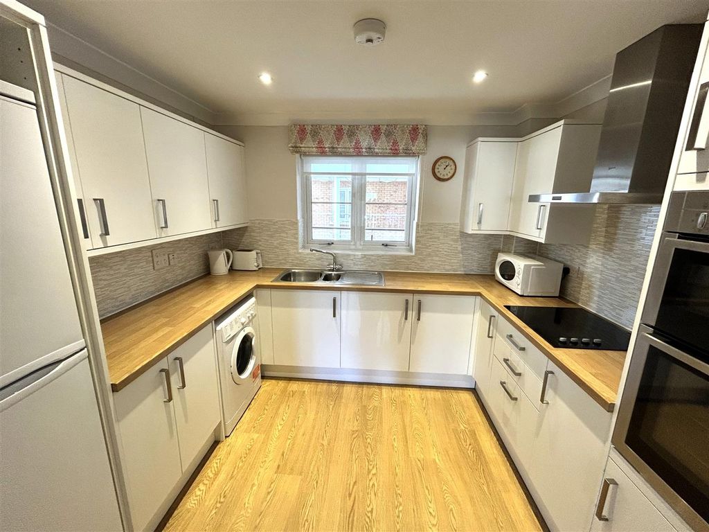 Property photo 2 of 13 Img_0540.Jpg