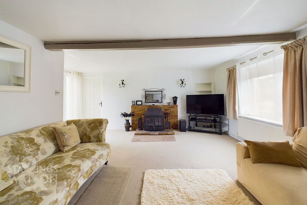 Property photo 3 of 31