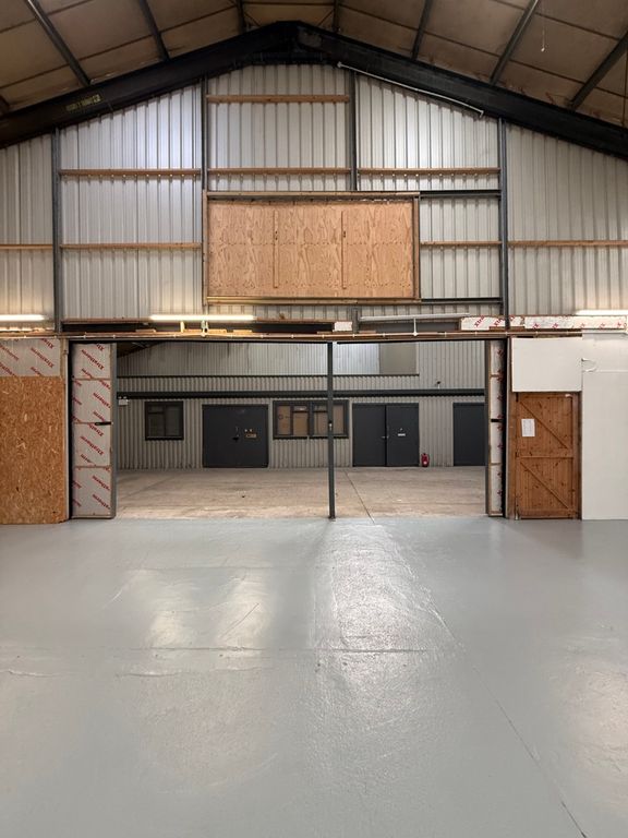 Property photo 2 of 5 Photo 16