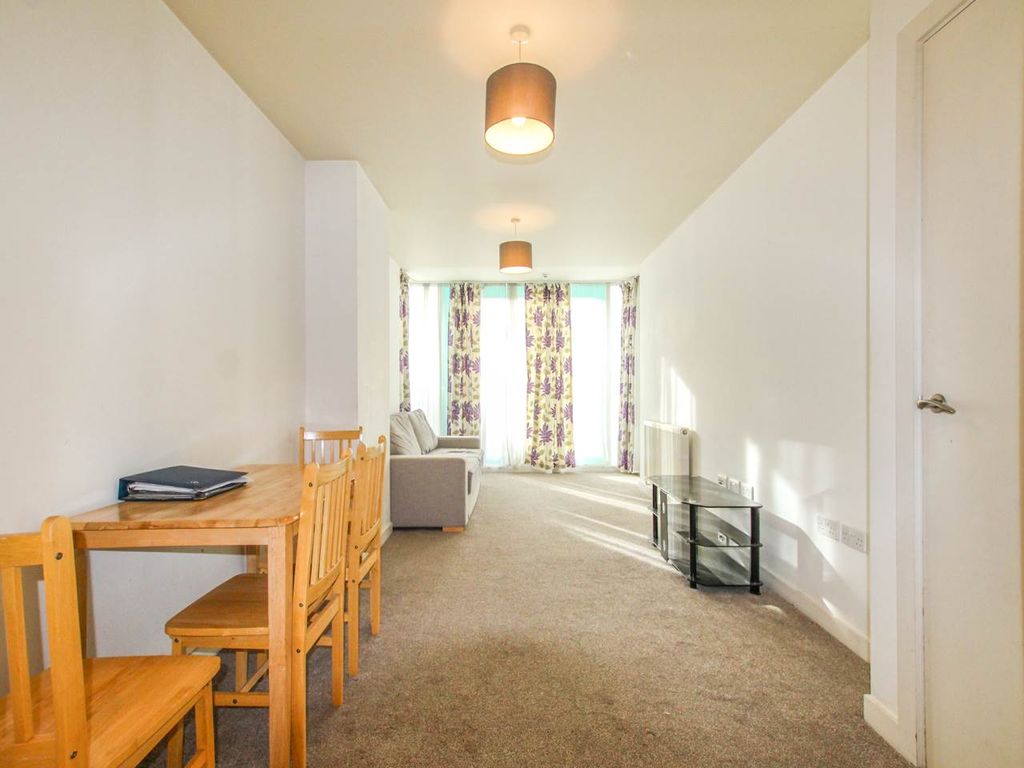Property photo 3 of 8 Img_8588