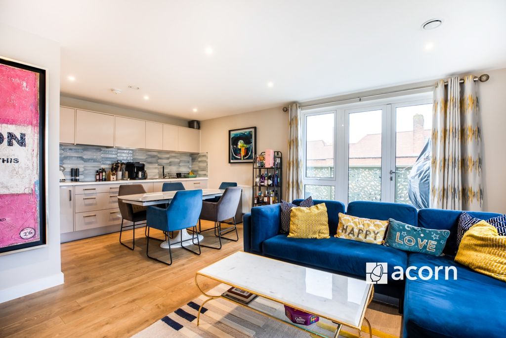 Property photo 1 of 10 839Cde16-Bbbf-F01...